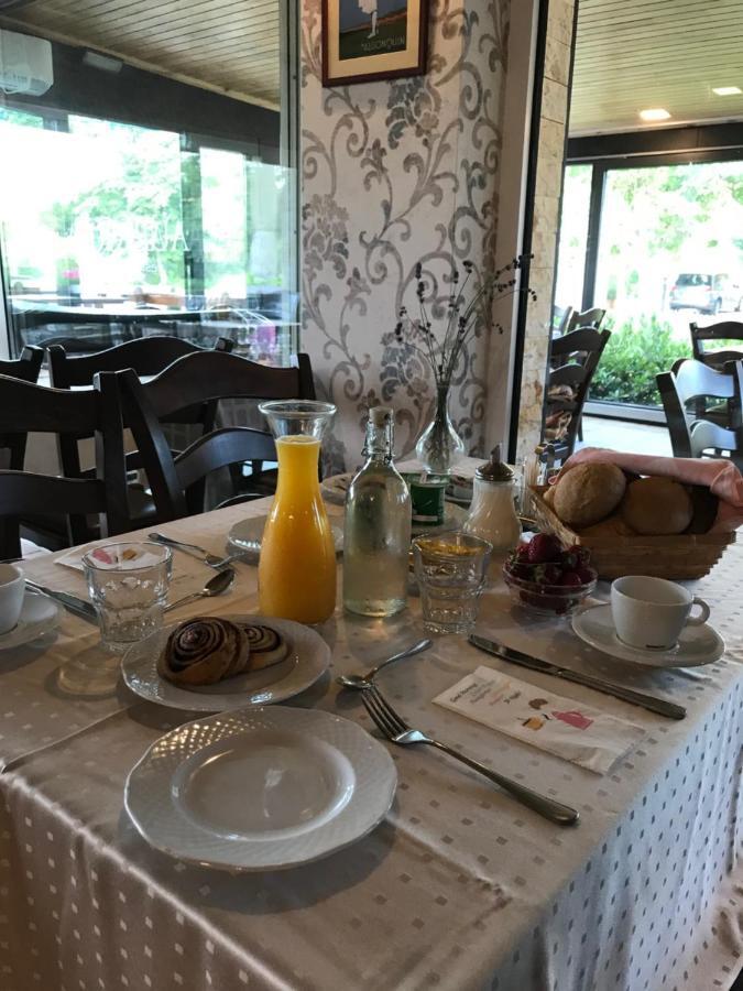 Bed and Breakfast Aurora Panzió Bük Esterno foto
