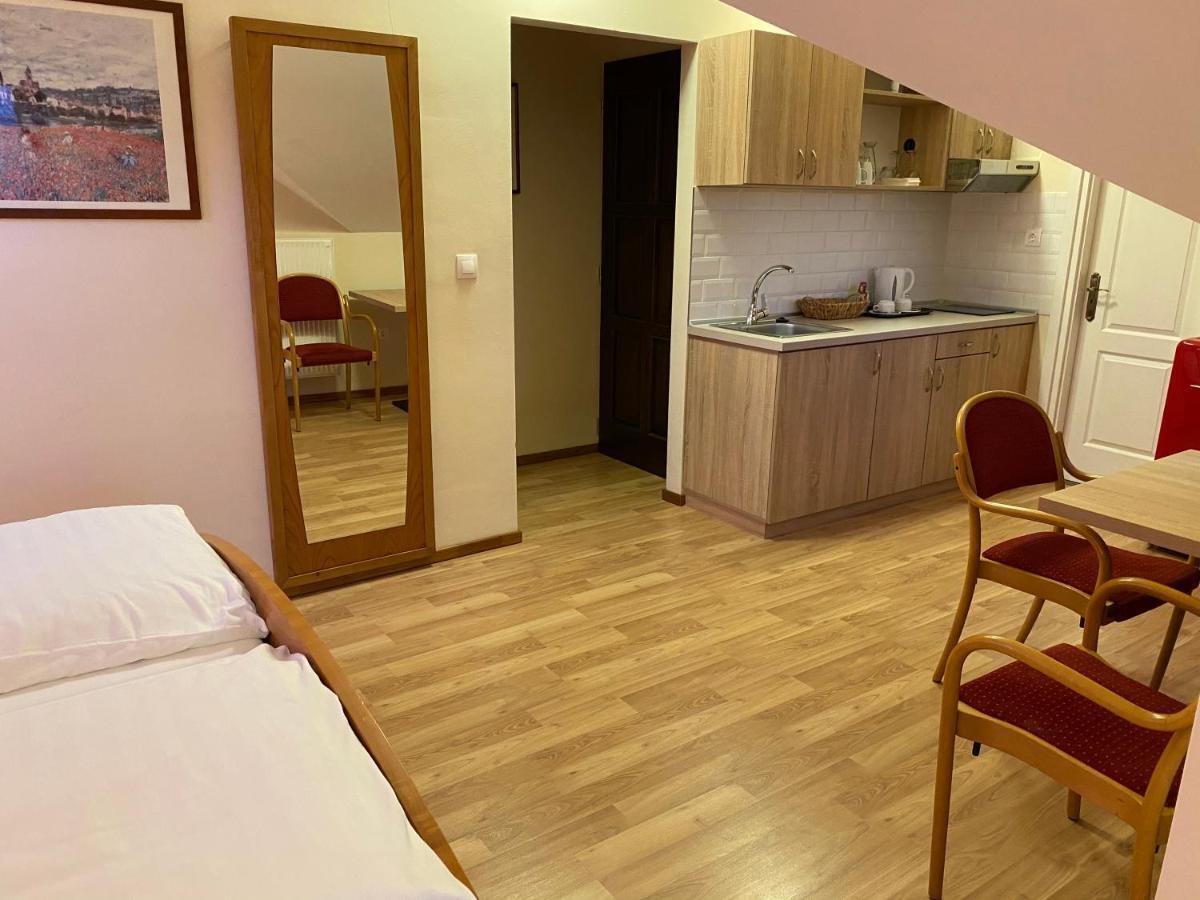 Bed and Breakfast Aurora Panzió Bük Esterno foto
